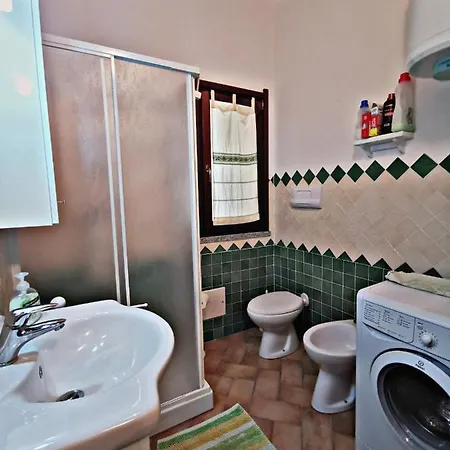 Con Piscina Apartmán *